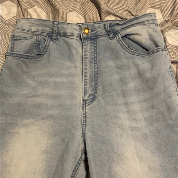 2 pairs of jeans - Picture 4 of 5